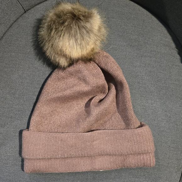 NWT LOOK by M Cashmere Blend Beanie Taupe - Picture 3 of 6